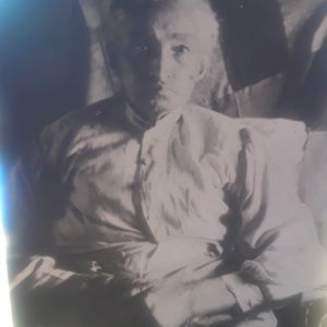 Meet your Posher, Sharon